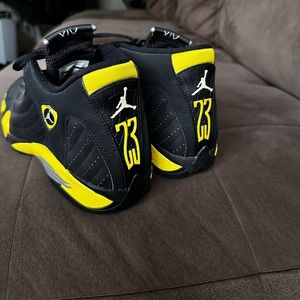 Jordan retro 14 thunder (2014)